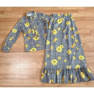 Vintage 1970s By David Smith Blouse and Skirt Sunflower Two Piece Outfit